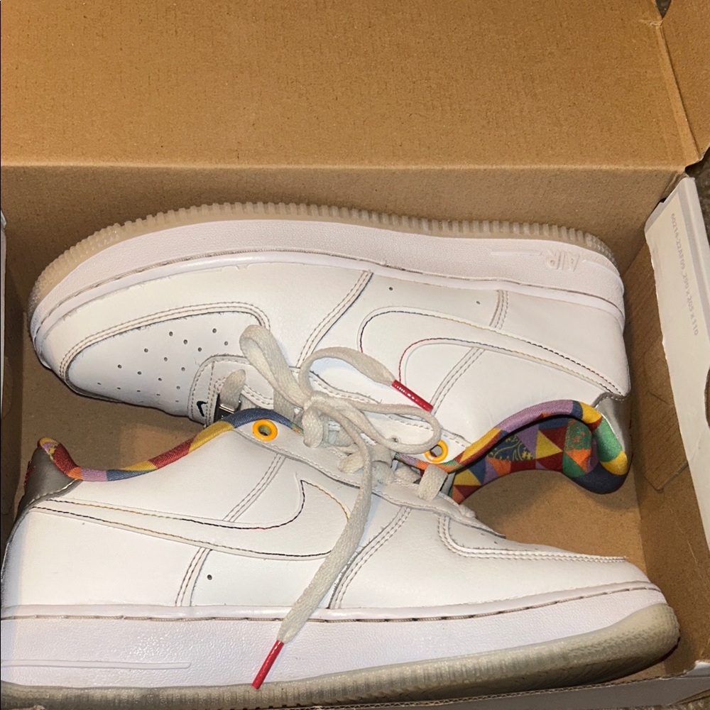 Nike Air White Sneakers with Multicolor Pattern-Youth